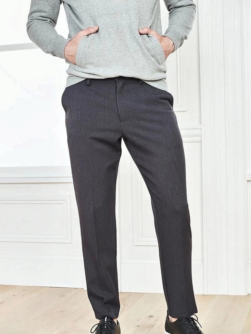 NWT Quince Ultra-Stretch 24/7 Smart Chinos - Athletic Tapered—Sz 34x30